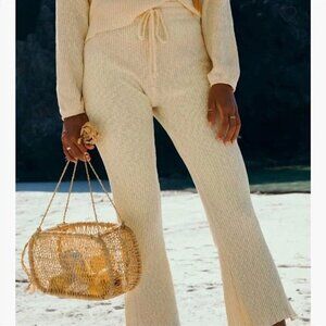 billabong yellow ribbed flare pants 🤍 m